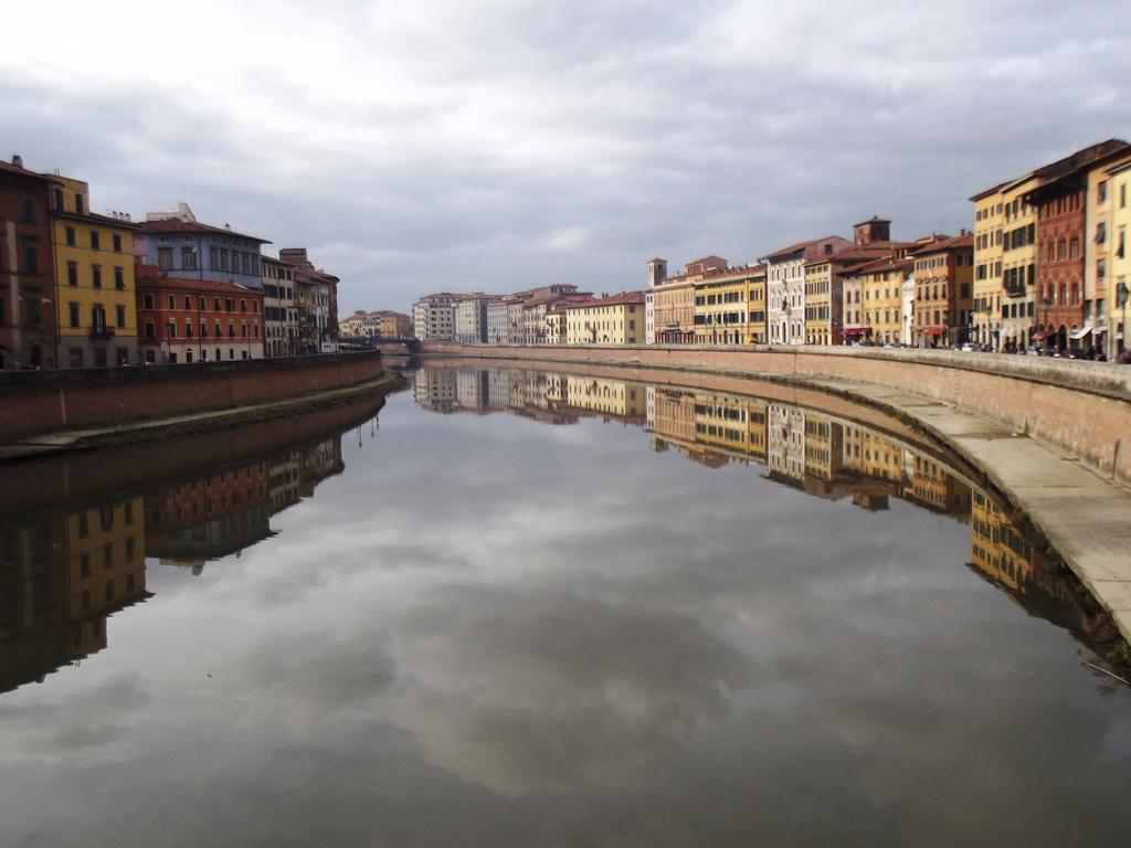 Pisa Apartment ห้อง รูปภาพ