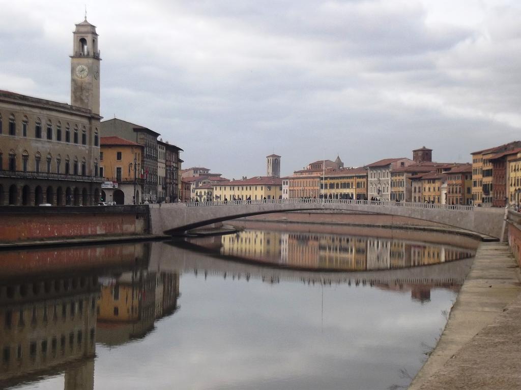 Pisa Apartment ภายนอก รูปภาพ